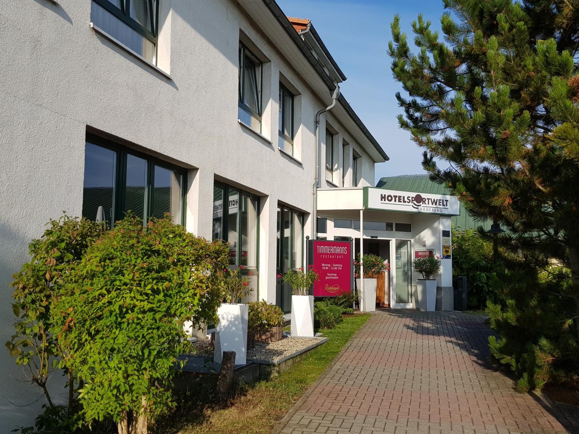 Hotel Sportwelt Radeberg Exterior foto
